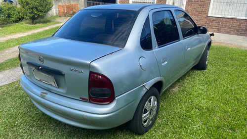 Chevrolet Corsa Classic 1.7 D Gl