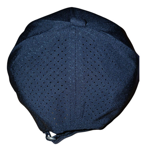 Gorra Lisa Negra Nylon Perforada