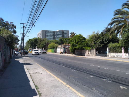 Excelente Terreno Con Casa Para Remodelar En Comuna El Bosqu
