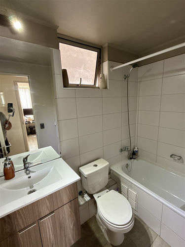 Departamento En Venta De 2 Dorm. En La Florida