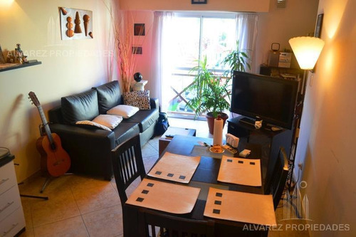 Imagen 3 de 14 de Departamento - Moron