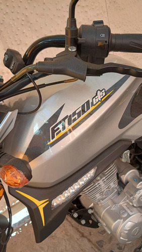 Italika Ft150gts Color Gris 149cc