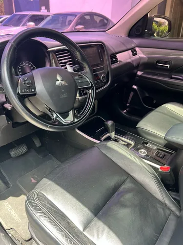 Mitsubishi Outlander 2.4 Kaiteki