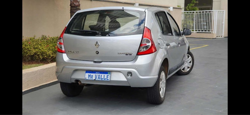Imagem 3 de 4 de Renault Sandero 2011 1.6 Expression Hi-torque 5p