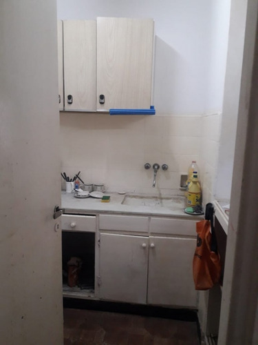 Departamento 2 Ambientes Interno En El Centro Sobre Peatonal San Martin A Reciclar