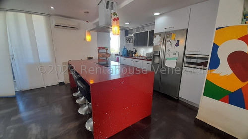 Hermoso Apartamento De 3 Niveles En Jorge Coll