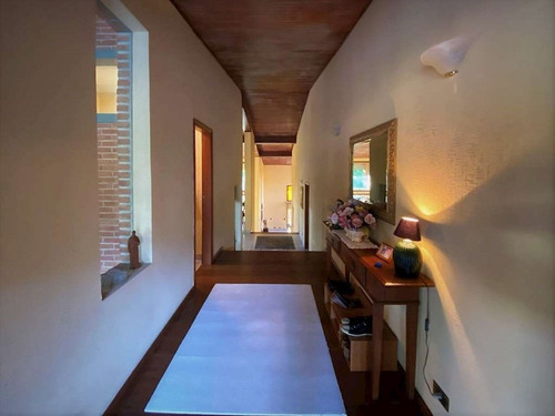 Imagem 7 de 30 de Casa Chac. Vale Do Rio Cotia - 4d(2sts), Adega, Piscina, Edicula! - 1767