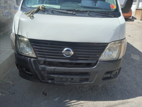 Nissan Urvan 2.5