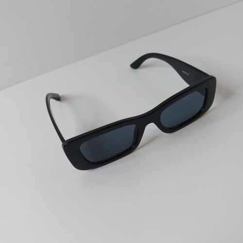 Anteojos De Sol Rectángulo Importados Print Gafas Tendencia Lente Obscuro Varilla Combinado Con Marco Armazón Negro Brilloso Diseño Gafas Kendall