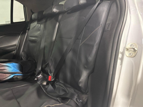 Chevrolet Onix 10mt Lt2