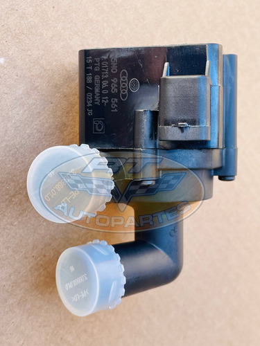 Imagen 2 de 7 de Bomba Agua Secundaria Transporter 2.0 Tdi Diesel 5n0965561 F