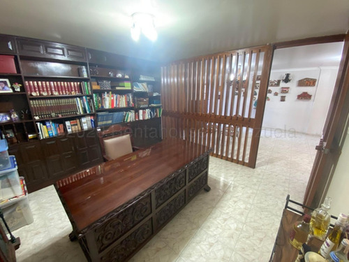 Imagen 12 de 26 de Casa En Venta En Colinas De Bello Monte