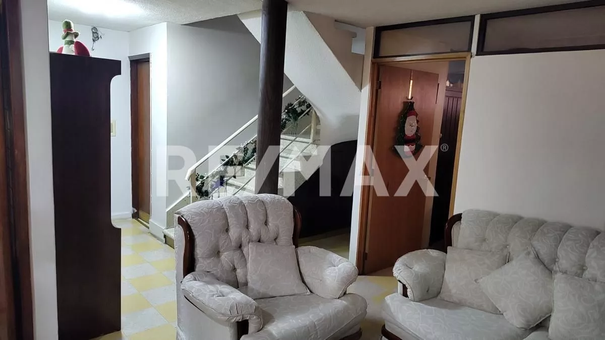 Amplía Casa En Venta En San Antonio Azcapotzalco G S O