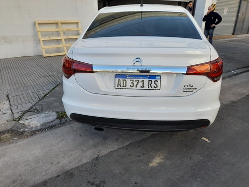 Imagen 4 de 18 de Citroën C4 Lounge 2018 2.0 Live 143cv