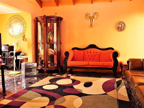 Casa En Venta De 4d 3b, En La Calera. Región De Valparaíso.