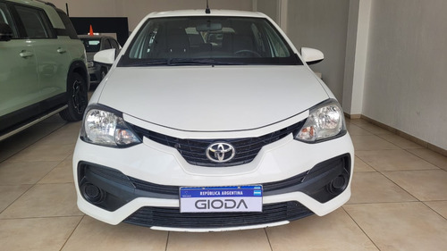 Toyota Etios 1.5 X 6mt My19