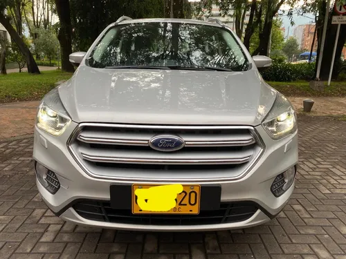 Ford Escape 2.0 Titanium