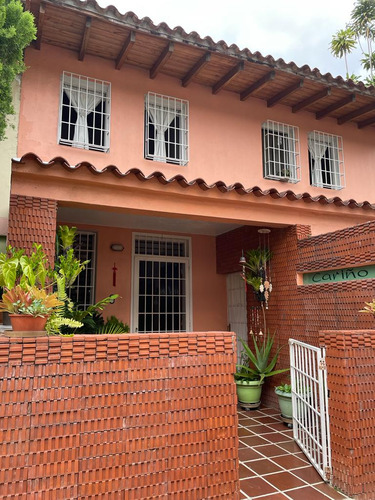 Se Vende Casa Urb Santa Inés