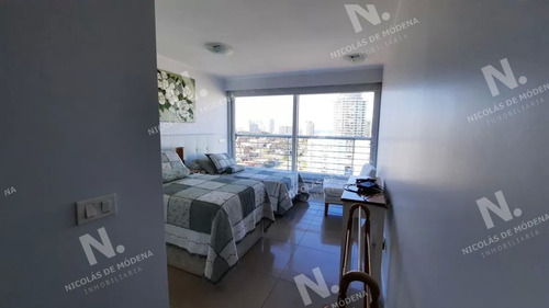 Imagen 20 de 20 de Apartamento De 3 Dormitorios En Playa Mansa, Edificio De Categoría - Punta Del Este Mansa
