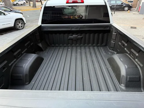 Chevrolet Cheyenne 5.3 Cab Reg Lt 4X4 At