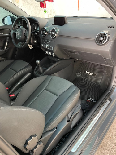 Audi A 1