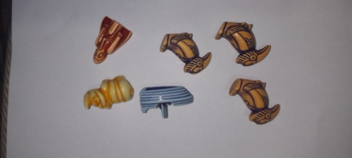 Coleção Com 6 Totens Kinder Ovo Anos 90 Raridade (Usado)