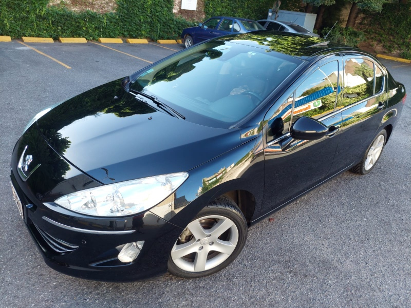 Peugeot 408 1.6 Feline Hdi 115cv