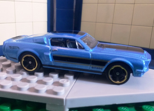 Priviet Ford Shelby Gt500 1968 Azul Hot Wheels Hw