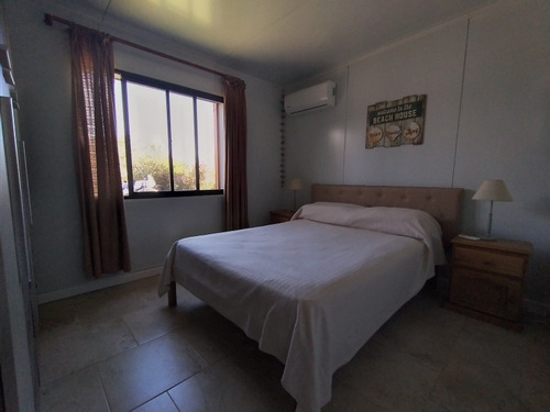 Imagen 10 de 30 de Piriapolis Con Piscina Y Jacuzzi Frente A La Playa.