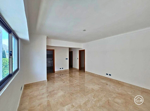 Lujoso Y Amplio Apartamento En Los Cacicazgos