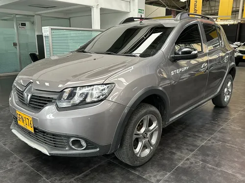 Renault Stepway 1.6 Intense Automática