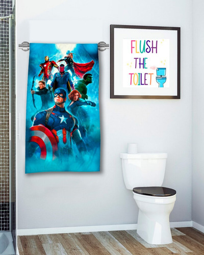 Toalla De Baño Diseño Avengers 155x85 Cm Microfibra Suave Celeste Avengers