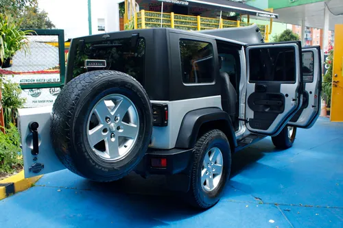 Jeep Wrangler 3.8 Rubicon