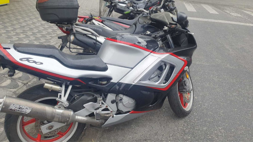Imagem 4 de 4 de Honda Cbr 600f