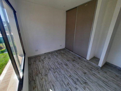 Imagen 8 de 16 de Casa En Venta San Ramon Pilar Del Este