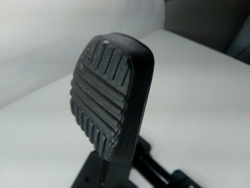 Base De Boster Con Pedal De Frenos Nissan Urvan (Usado)