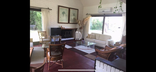 Imagen 3 de 23 de Espectacular Casa En Zona Privilegiada De Punta Del Este