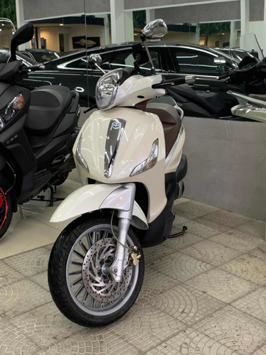 Imagem 2 de 8 de Piaggio Beverly