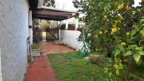 Propiedad En Zona Residencial- Ref: 3056
