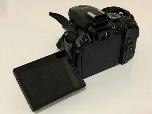 Nikon D5300 (com Defeito) + Correia + 18-55mm Vr + Bag