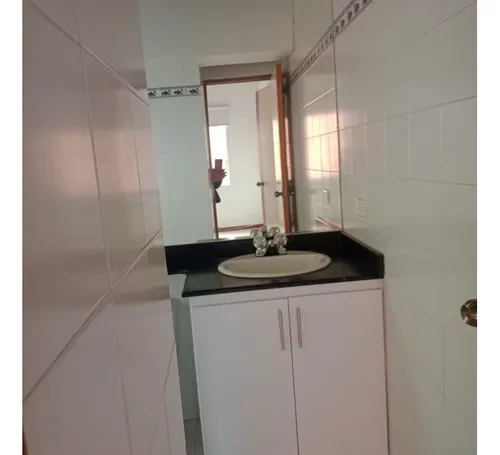 ¡apartamento Dúplex En Venta En Laureles!
