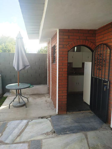 Imagen 13 de 24 de Alquiler Temporario: Casa Principal Con Piscina Y Asador - Excelente Ubicación !!!