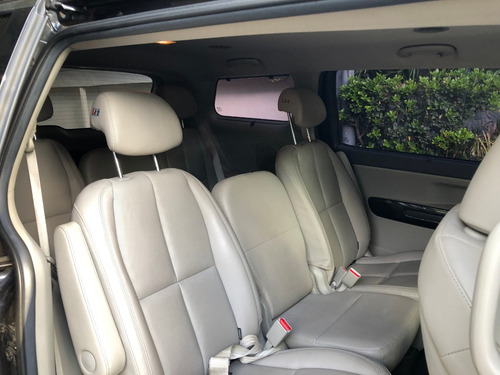 Kia Carnival 2.2 Crdi Ex Premium Avn