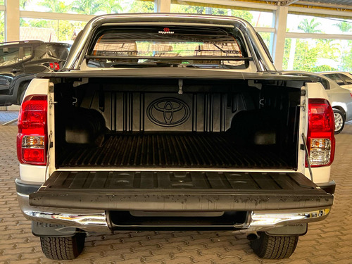 Toyota Hilux 2.8 Tdi Srv Cab. Dupla 4x4 Aut. 4p