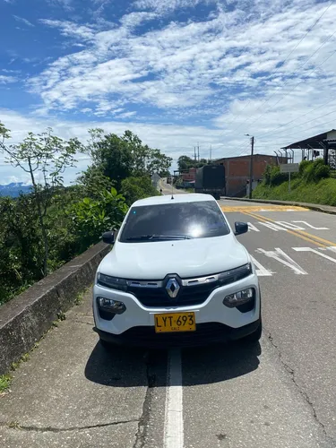 Renault Kwid 1.0 Intens