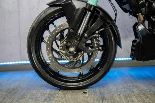 Bajaj Dominar 400 2021