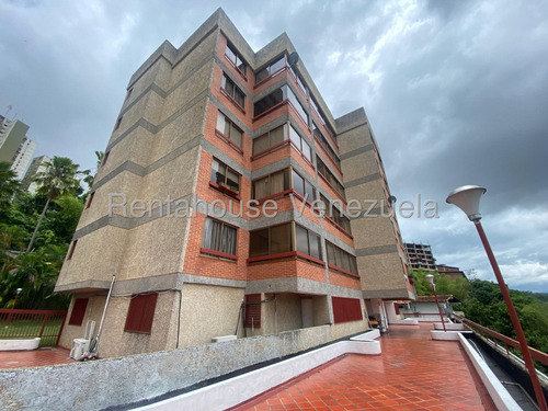 Amplio, Moderno E Impecable Apartamento En Edificio De Baja Intensidad En Venta En Los Samanes Yf
