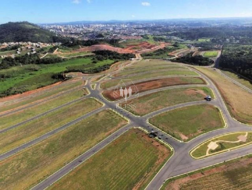 Imagem 1 de 7 de Terreno A Venda Condominio Alphaville Jundiaí, Chácara Terra Nova - Jundiaí/sp. Terreno Praticamente Plano Com Leve Aclive, Mais Ao Alto Do Condominio, Vista Livre Para Serra Do J - Tc00387 - 690143