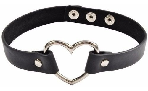 Collar De Cuero Corazón Gótico Dark Rock Metal Negro