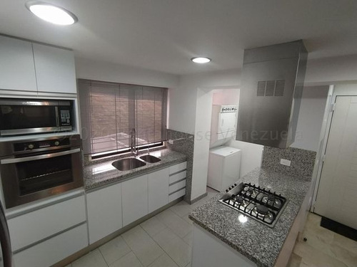 Imagen 7 de 21 de Impecable Apartamento En Lomas De La Alameda!!! #21-1550. Abb